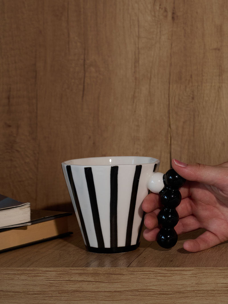 Taza Bolitas Rayada
