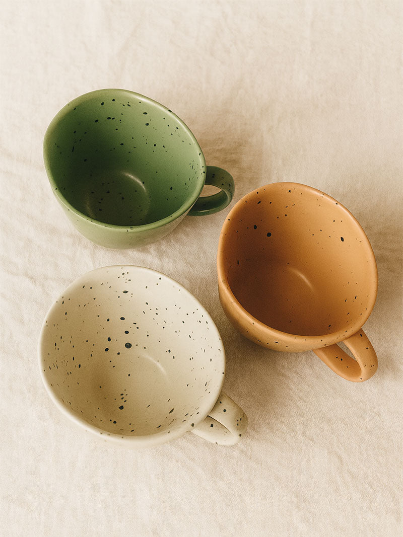 Taza Irregular Pintitas