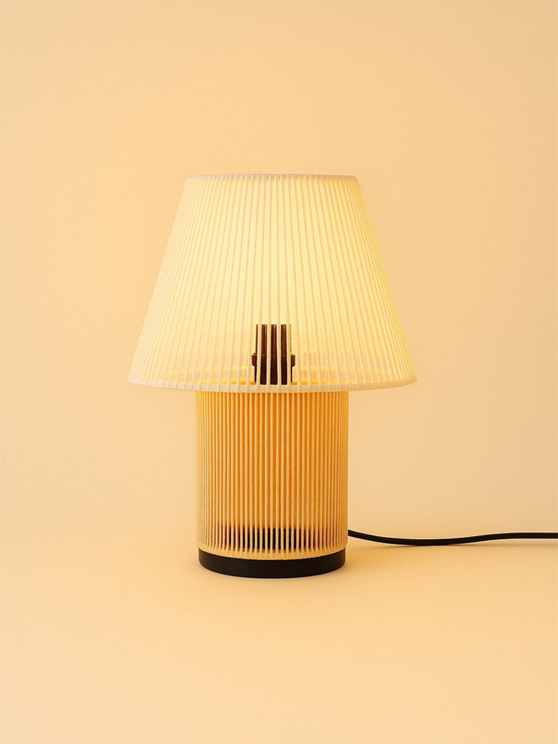 LÁMPARA CORDÓN TRENZADO COLOR